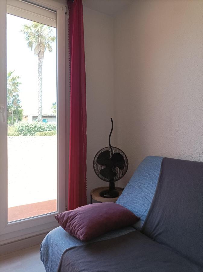 Lara 2 - T2 Balcon Piscine Lit Double & Clic-Clac Parking Pres Du Centre-Port Et Ile Loisirs Agde Exteriör bild