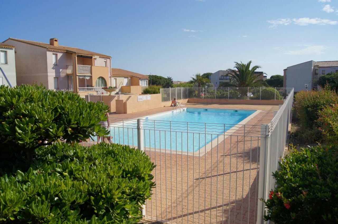 Lara 2 - T2 Balcon Piscine Lit Double & Clic-Clac Parking Pres Du Centre-Port Et Ile Loisirs Agde Exteriör bild